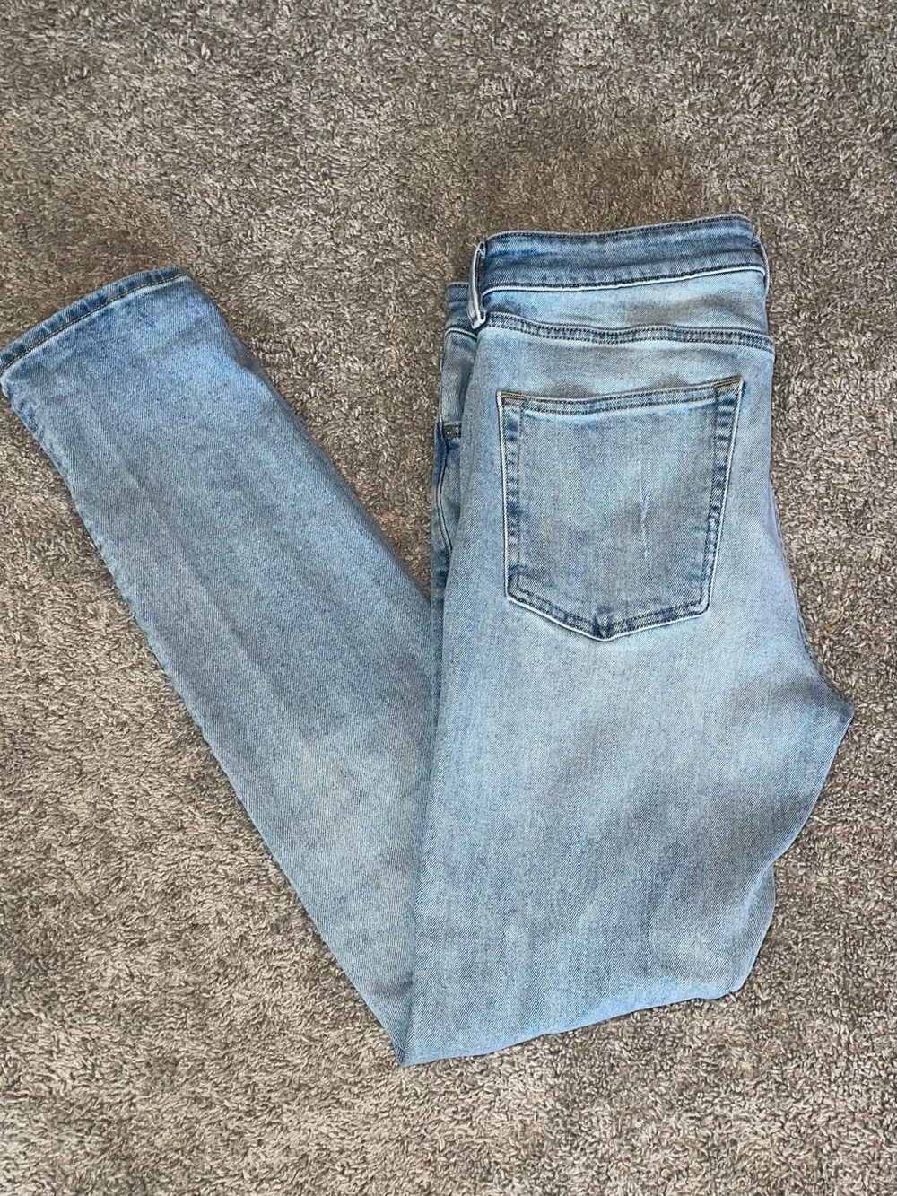 H&M- Light Wash Mens Jeans - Classic High-Rise Skinny